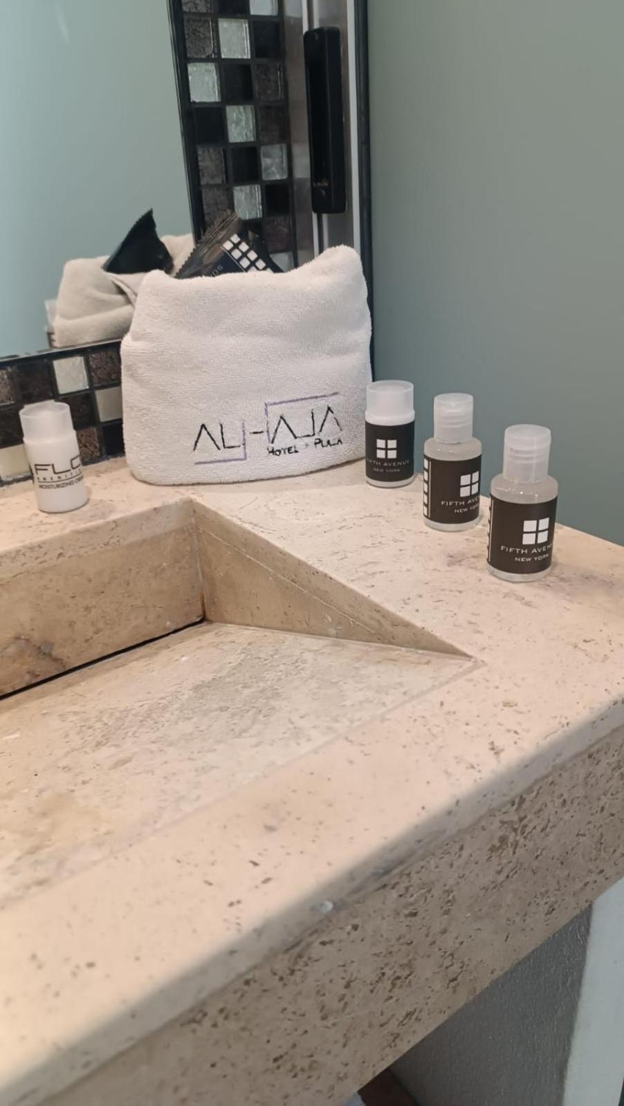 Alhaja 2* Heroica Puebla de Zaragoza
